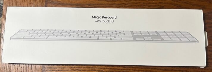 APPLE MAJIC KEYBOARD (FULL KEYBOARD) WITH TOUCH ID